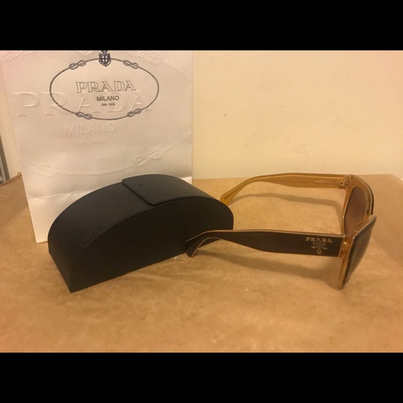 💯% Authentic Brown Prada Sunglasses - Picture 1 of 8